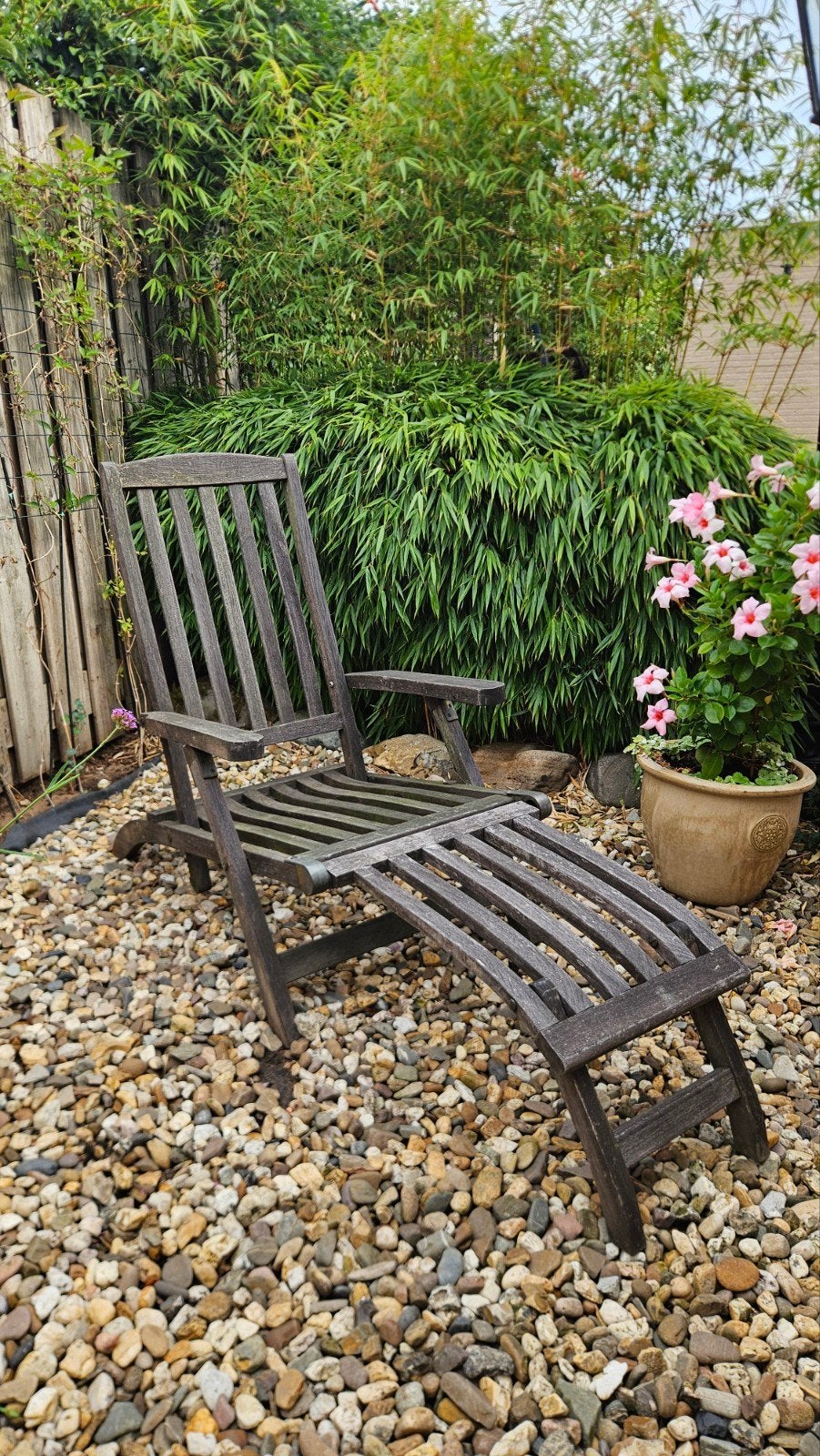 Hard houten ligstoel van Teak met inklapbaar voeteneind., Tuin en Terras, Tuinmeubel-accessoires, Ophalen, Gebruikt