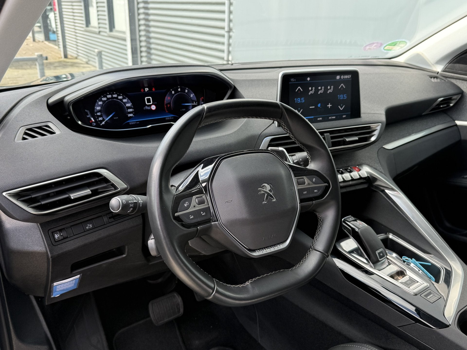 Peugeot 5008 BWJ 2021 | 1.2T 131PK Premium Av AUTOMAAT | CLI, Gebruikt, 1199 cc, Origineel Nederlands, Verwarmde buitenspiegels