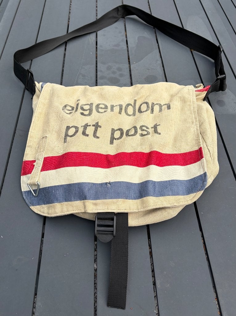 Te koop unieke schoudertas PTT Post, Verzenden, Gebruikt, Overige kleuren, Overige merken