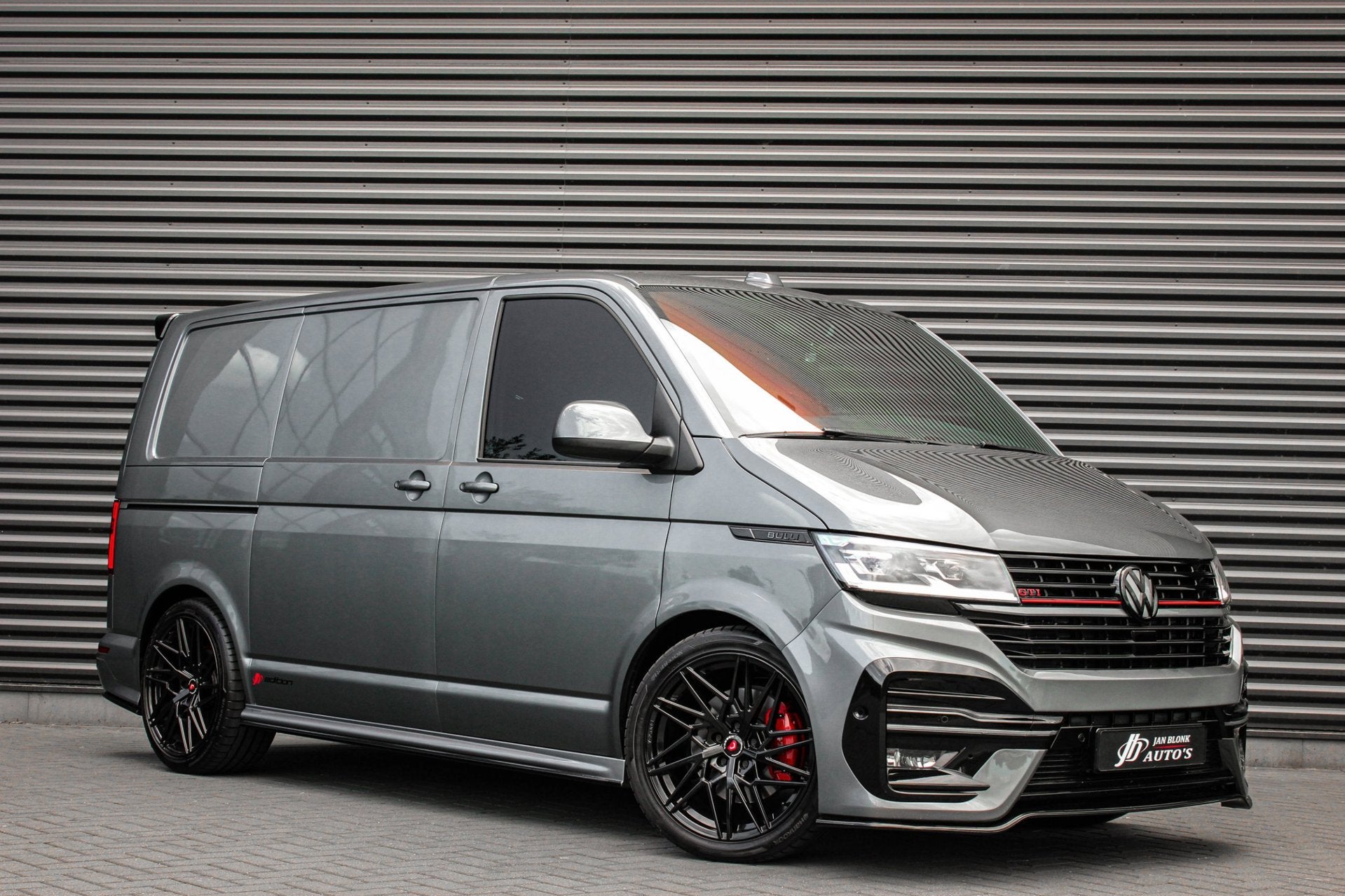 Volkswagen Transporter 2.0 TDI L1H1 204PK JB- EDITION DSG /, Auto's, Dealer onderhouden, 4 cilinders, Volkswagen, Alcantara