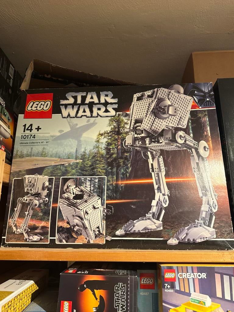 Lego Star Wars 10174 Imperial AT-ST UCS, Ophalen of Verzenden, Zo goed als nieuw, Complete set, Lego