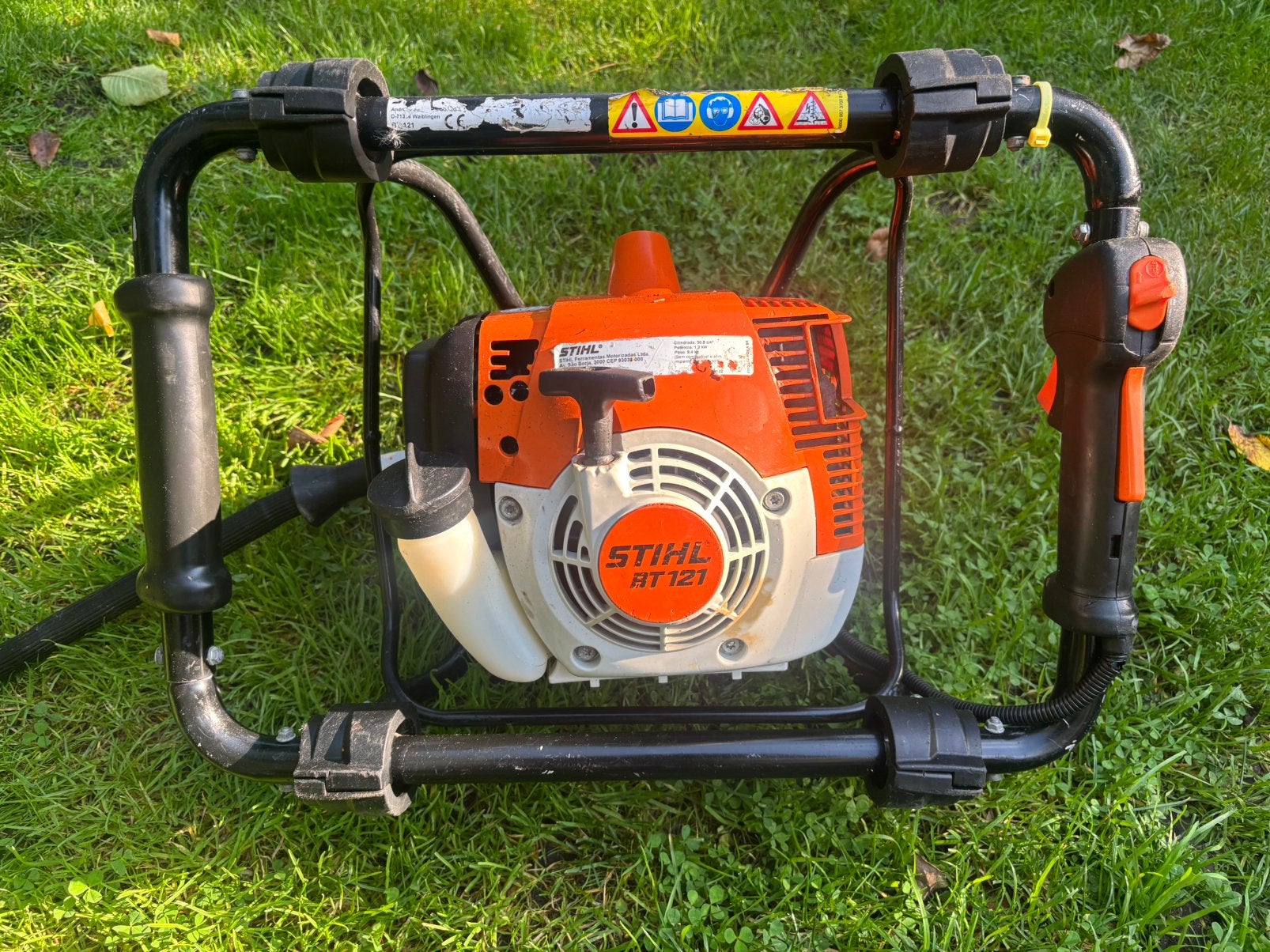 Stihl bt121 grondboor paalboor, Tuin en Terras, Ophalen, Zo goed als nieuw, Grondboor