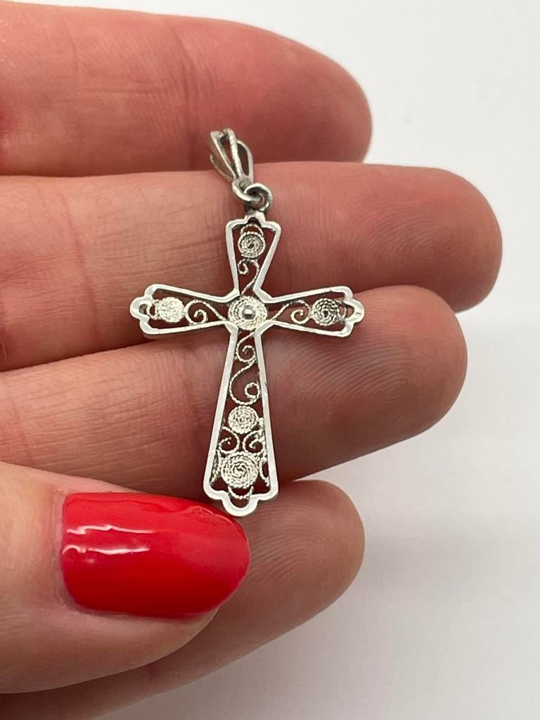 D690 Prachtige zilveren filigrain kruisje, Sieraden, Tassen en Uiterlijk, Kettinghangers, Ophalen of Verzenden, X, Kruis of Symbool