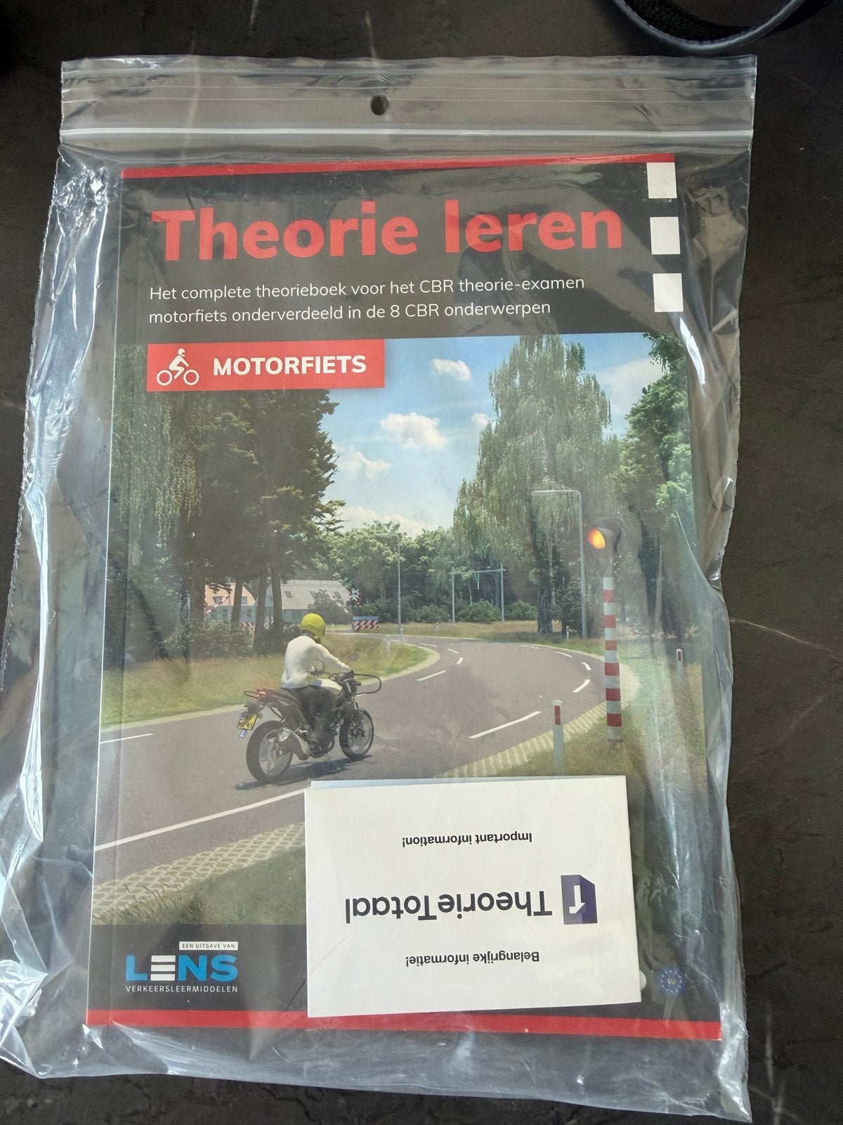 Theorieboek CBR Motortheorie 2026, Boeken, Ophalen, Alpha, Zo goed als nieuw, Niet van toepassing