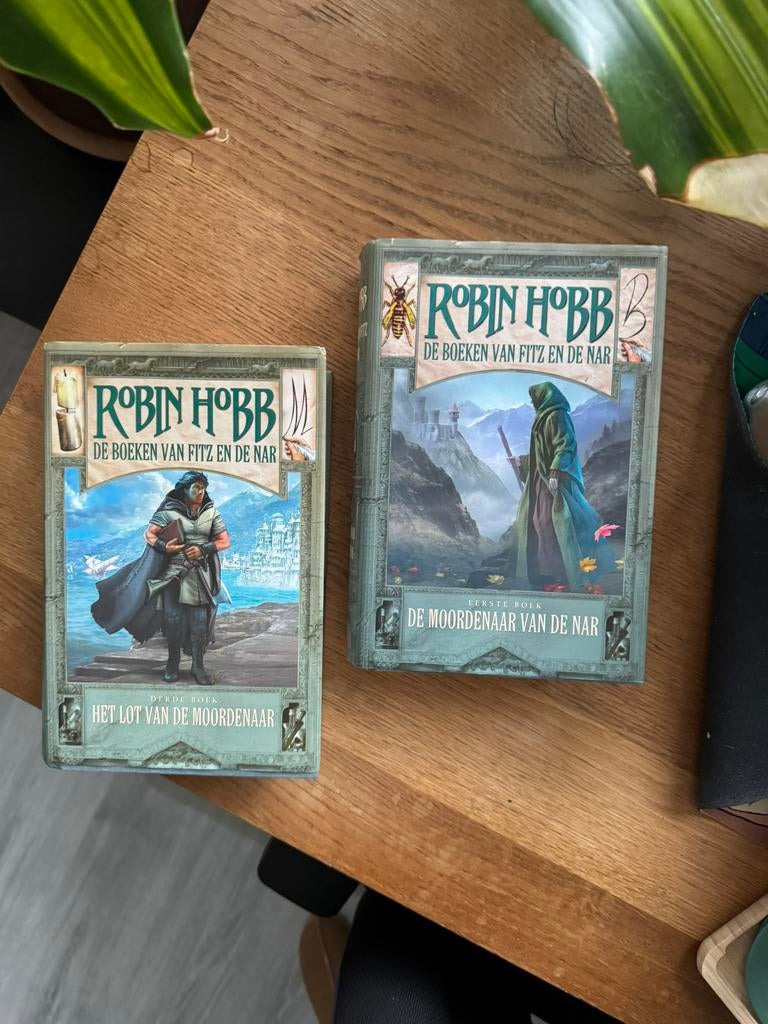 Robin Hobb – De boeken van Fitz en de Nar (hardcover), Boeken, Ophalen of Verzenden, Zo goed als nieuw