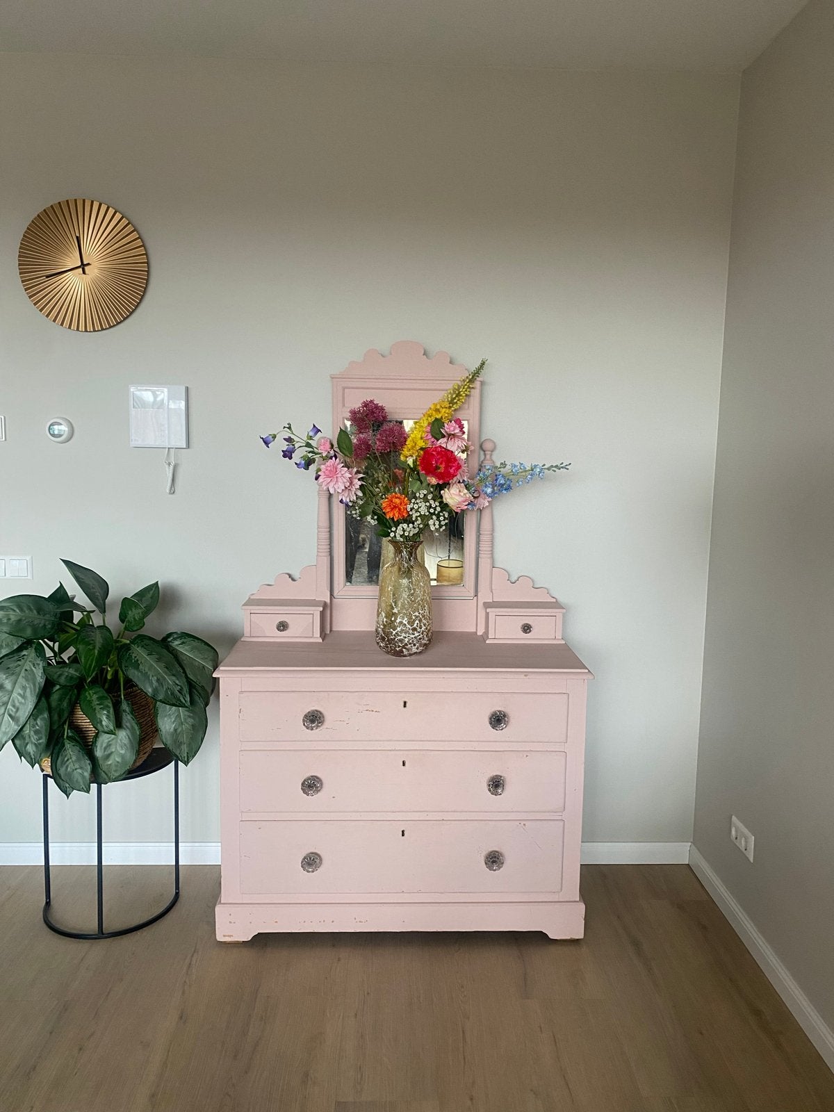 Roze Ladekast met Spiegel - Charmant & Uniek, Ophalen