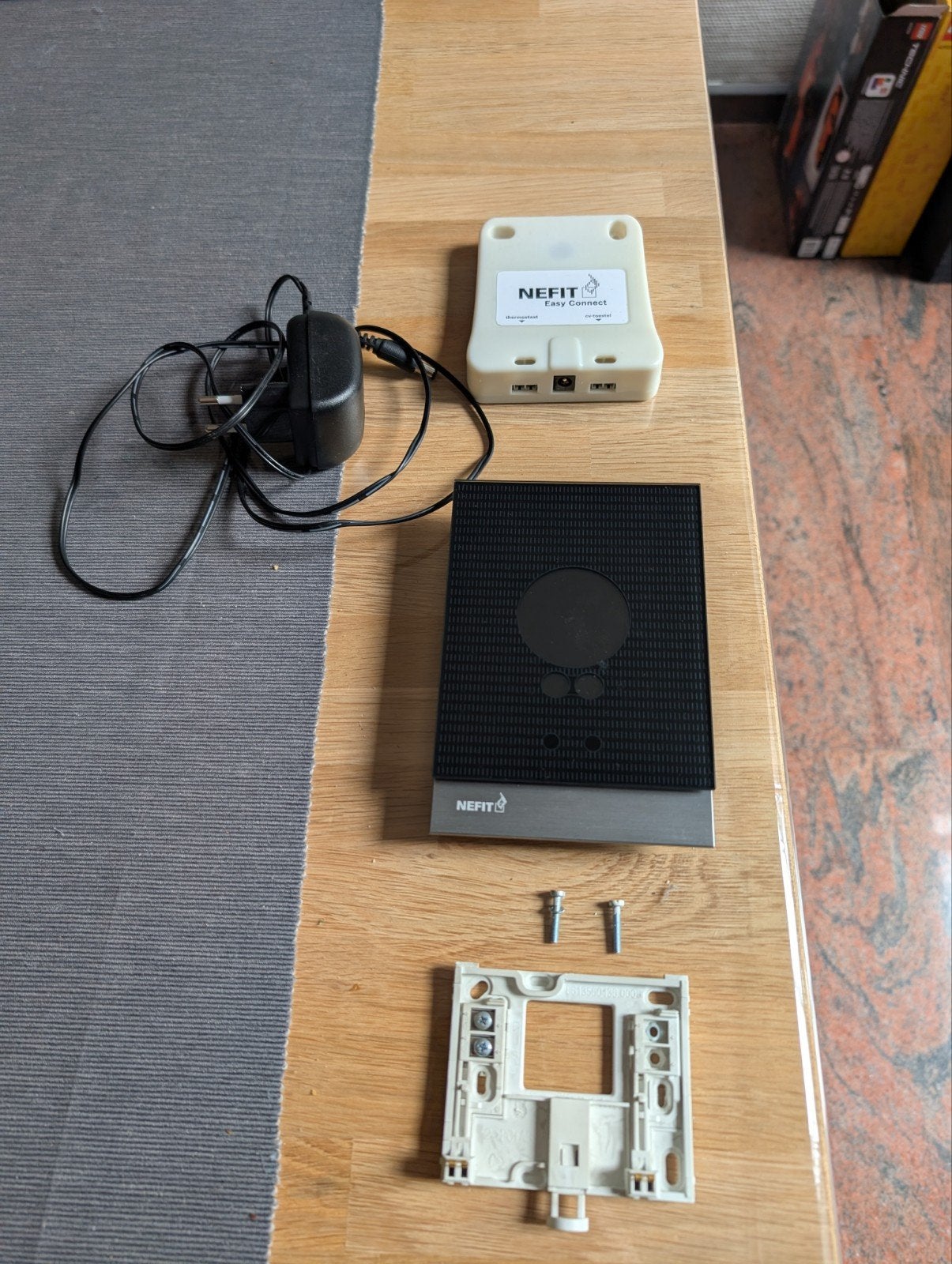 Nefit Easy Line Thermostaat + Gateway Adapter, Thermostaat, Minder dan 30 cm, Minder dan 60 cm, Ophalen of Verzenden