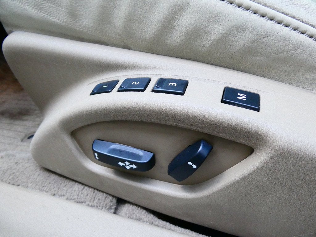 Volvo S80 3.2 Summum 238pk 1e eig. Leder Navi Xenon Trekhaak, Auto's, 238 pk, Beige, 1553 kg, Zwart