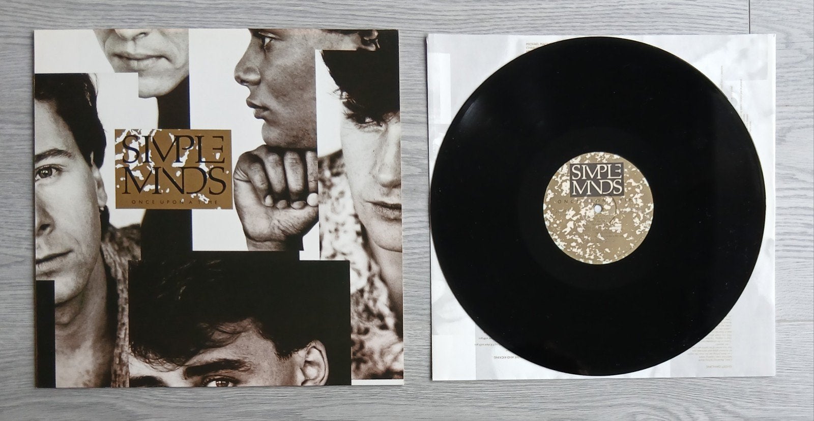 Simple Minds Once Upon A Time Vinyl LP, Cd's en Dvd's, Ophalen of Verzenden, Zo goed als nieuw, 12 inch, Poprock