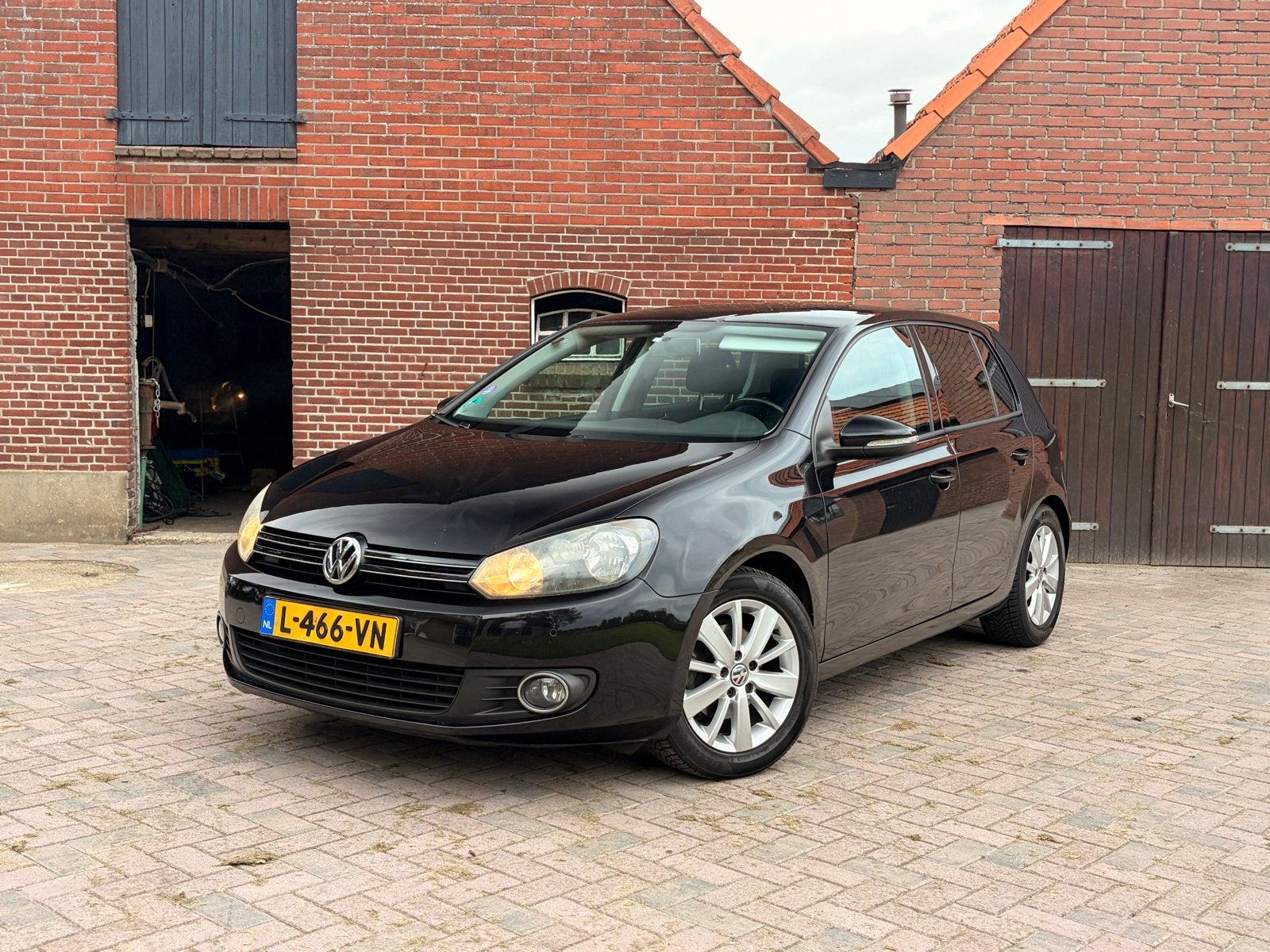 Volkswagen Golf 1.2 TSI 77KW 2011 Zwart, Auto's, Voorwielaandrijving, Stof, 4 cilinders, 1133 kg
