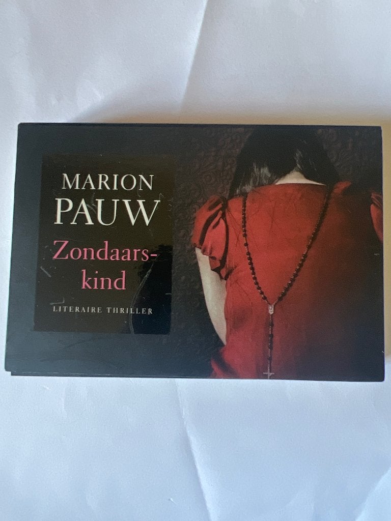 Marion Pauw Zondaarskind Dwatsligger 52, Ophalen of Verzenden, Zo goed als nieuw, Marion Pauw, Nederland