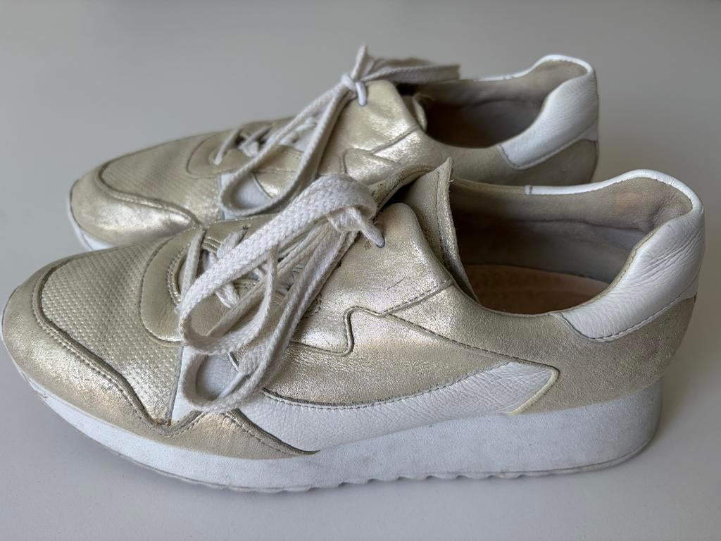 Paul Green metallic gold sneakers maat 39, Overige kleuren, Ophalen of Verzenden, Sneakers of Gympen, Gedragen