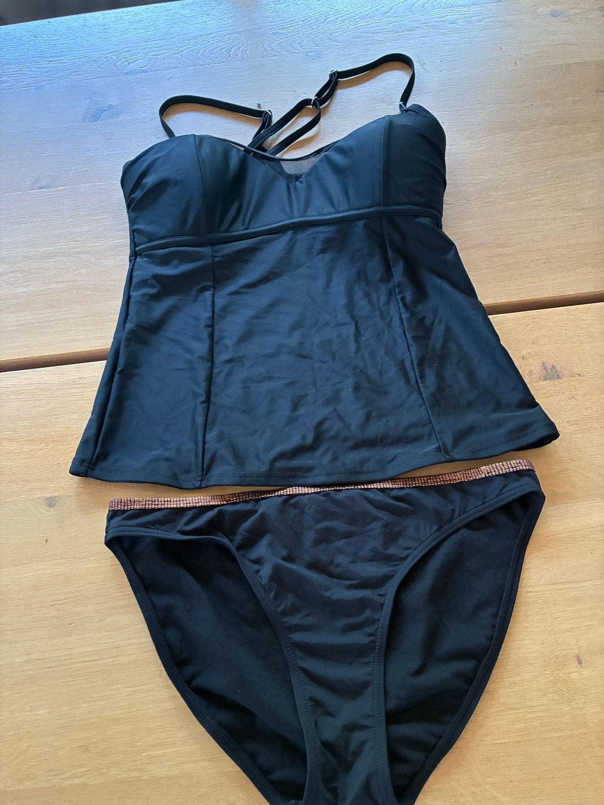 Tankini Beachwave nieuw 40 zwart mooie achterkant, Ophalen of Verzenden, Nieuw, Zwart, Overige typen