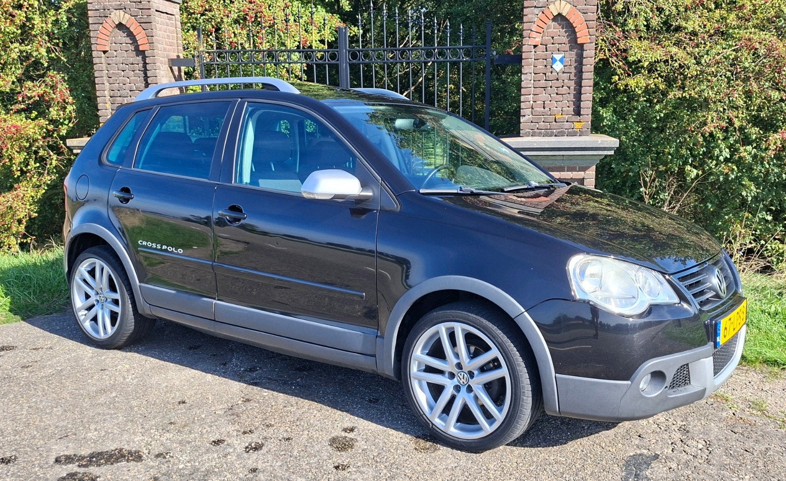 VW Polo Cross 1.4 16V | 2007 | 169 dkm | Pano | Carplay, na, Voorwielaandrijving, Stof, 4 cilinders, Stoelverwarming