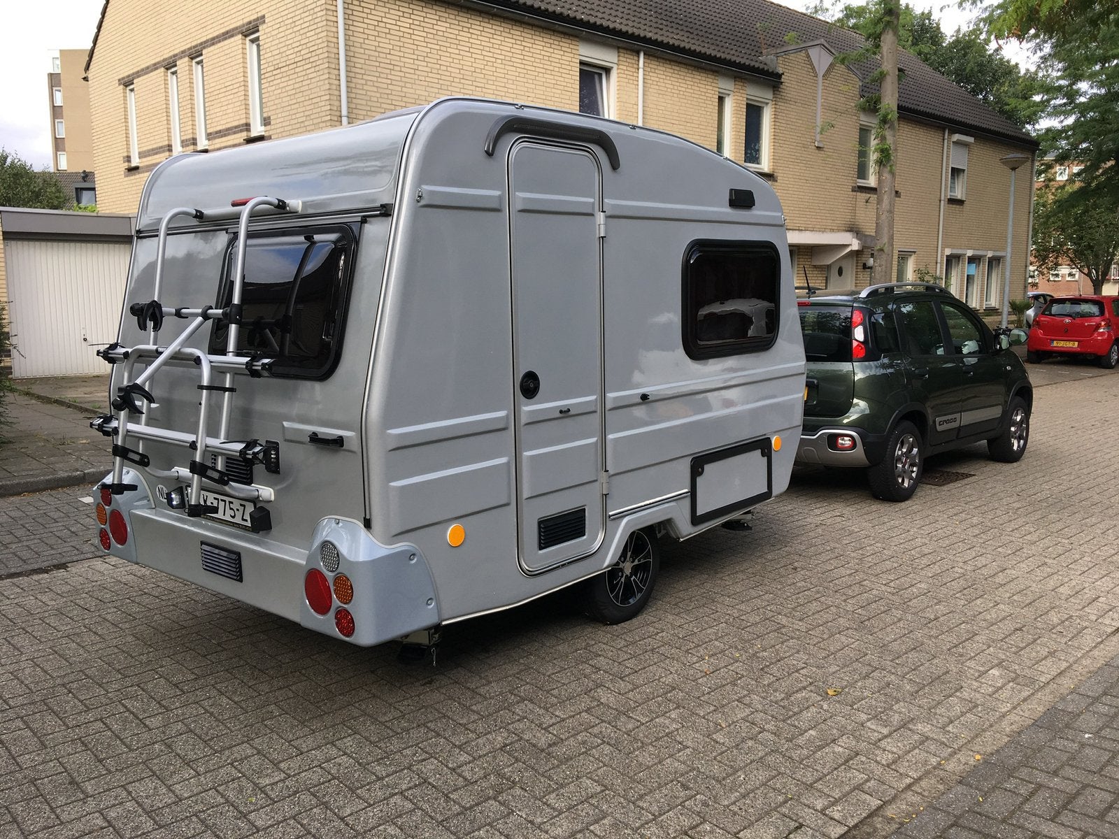 Niewiadow N126NN, bj 2019 te koop, Vast bed, Treinzit, Particulier, 500 - 750 kg