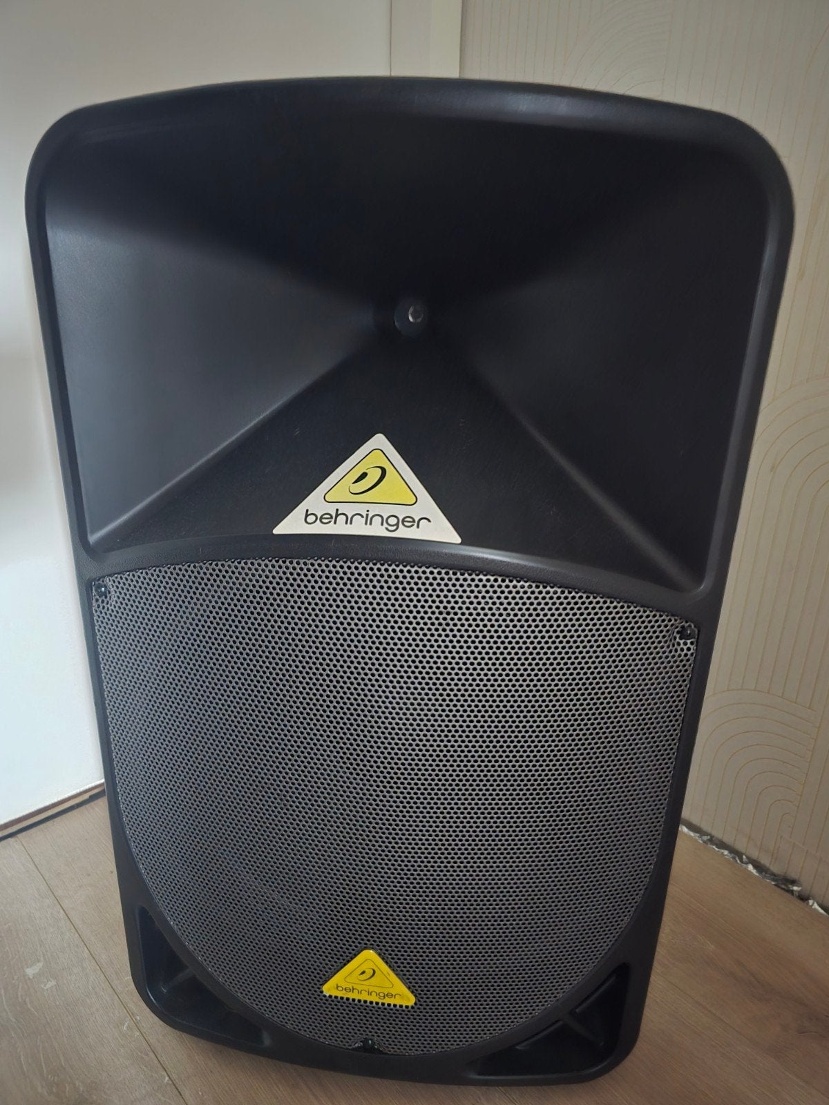 Behringer Eurolive B115D actieve PA-luidspreker, Gebruikt, Party speaker, Geschikt voor surround/home cinema, Ophalen