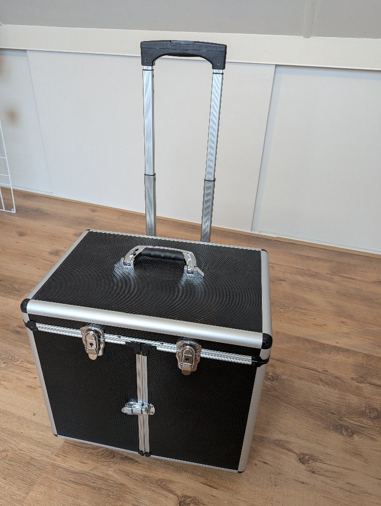 Pedicure Trolley, Ophalen, Gebruikt, Zwart, Hardcase