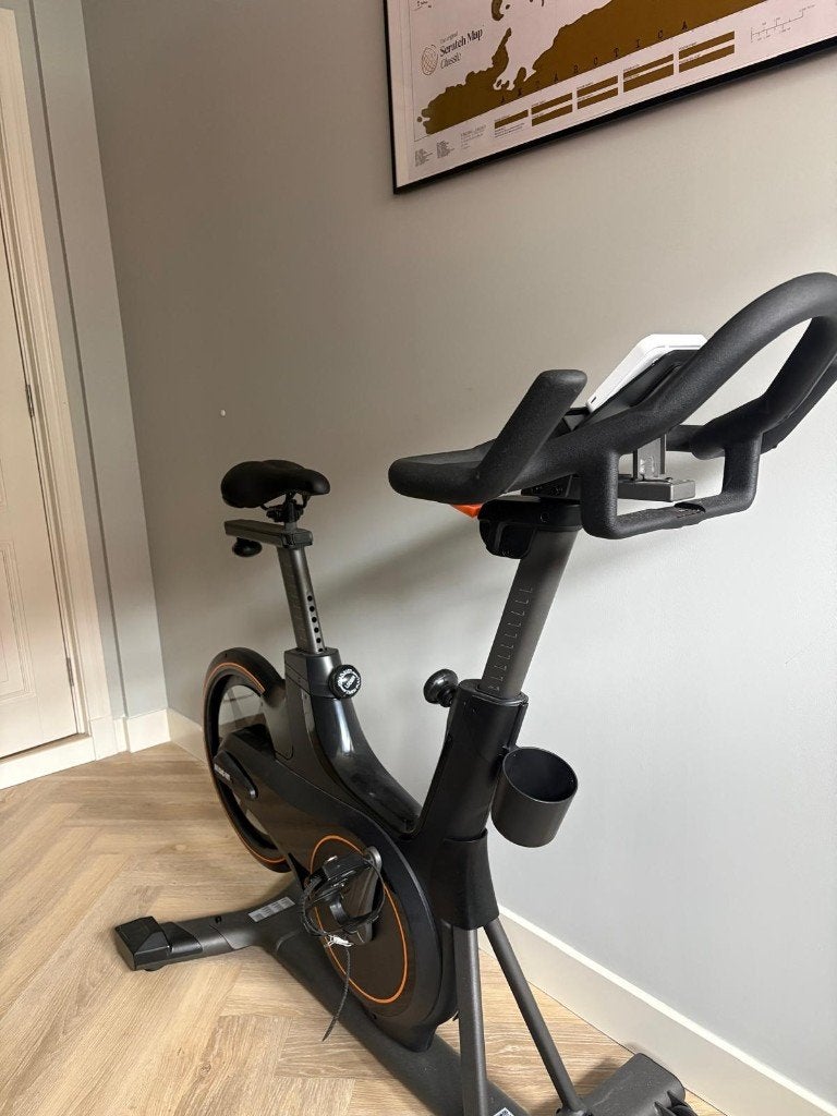 Indoor fiets (Basic-Fit), Sport en Fitness, Wielrennen, Ophalen, Nieuw, Overige typen