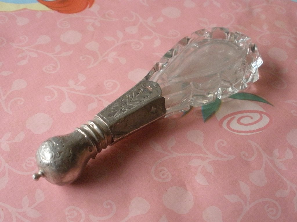 Zilveren parfumflesje 1814-1905 uit Zeeuwse boedel, Ophalen of Verzenden