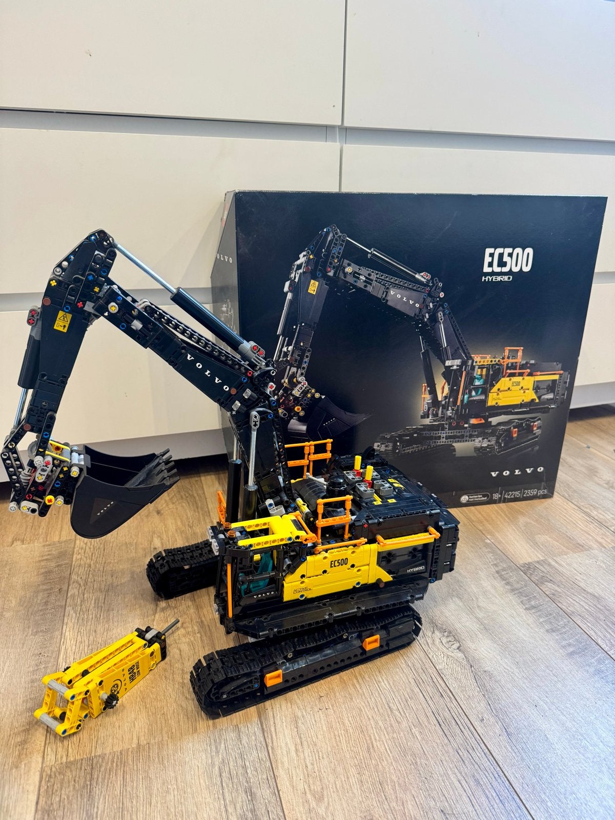 LEGO Technic Volvo EC500 Hybride Graafmachine (42159), Ophalen, Lego, Zo goed als nieuw, Compleet