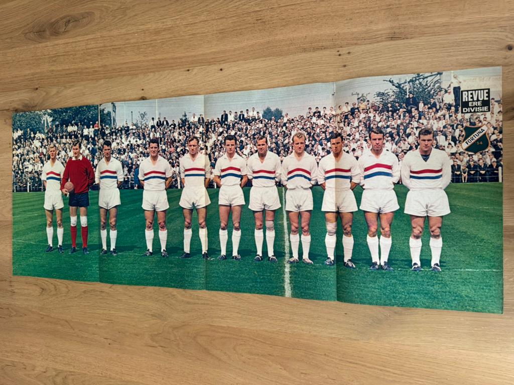 Fortuna 54 - jaren 60 - uitklapposter, Verzamelen, Ophalen of Verzenden, Zo goed als nieuw, Poster, Plaatje of Sticker