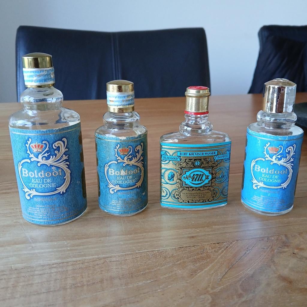 Oude cologne flesjes (4), Ophalen of Verzenden, Parfumfles