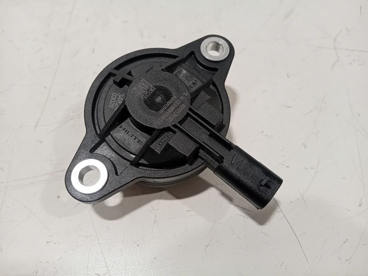 Nokkenas versteller Audi Q8, Onderdelen@venauto.nl, Van der Ven Autorecycling B.V., Gebruikt, Ettenseweg 76, 4706 PB Roosendaal, The Netherlands