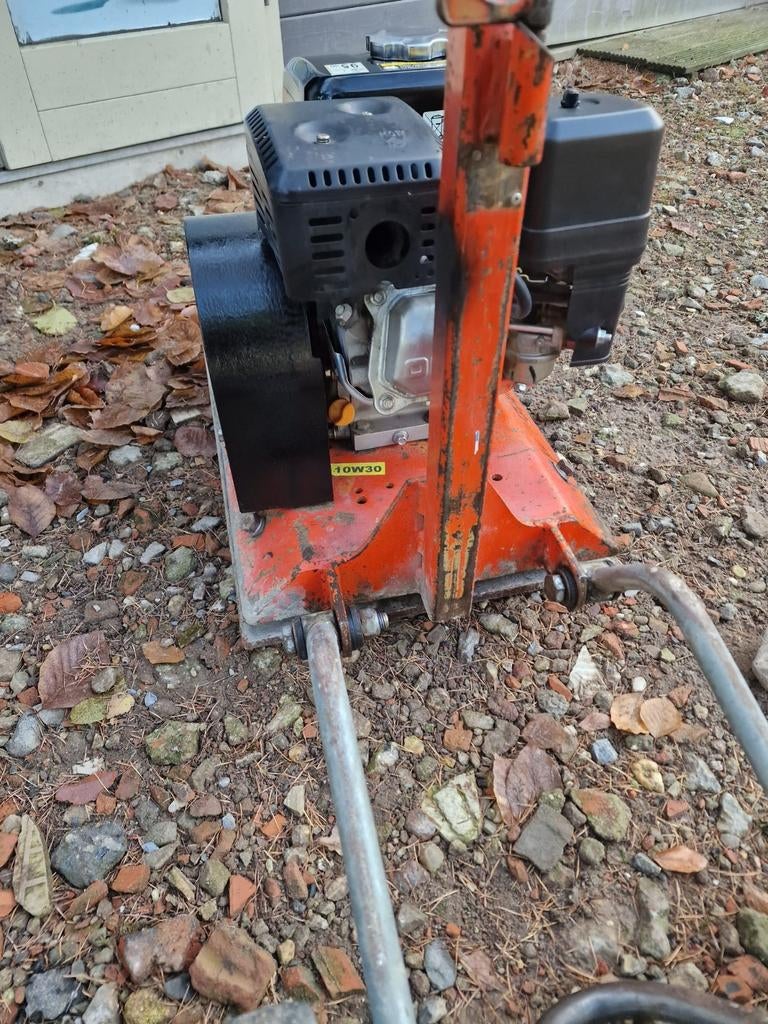 Trilplaat met nieuwe motor, Ophalen, Gebruikt