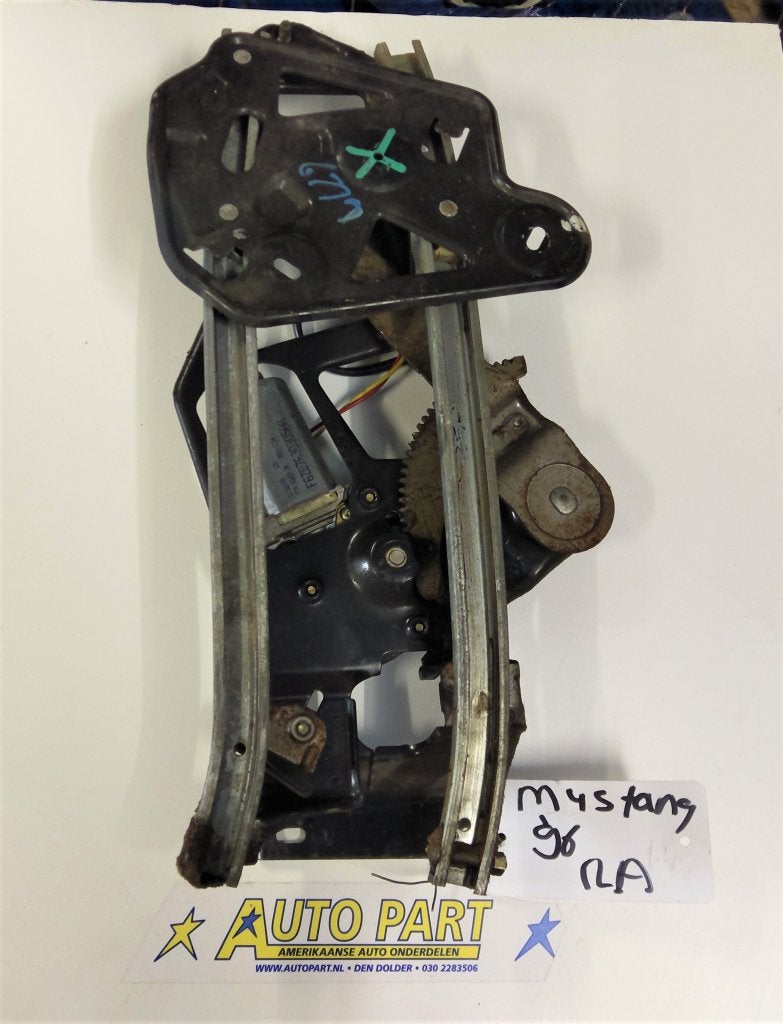 Ford Mustang zijraam mechanisme achter 1994-2000, Auto-onderdelen, Gebruikt, Ford motor company, Ford USA, P.O. Box 6248, Dearborn, MI 48126