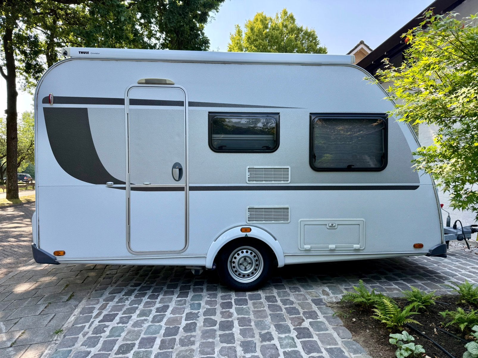 Knaus 400 LK caravan mover, luifel, BOVAG 2026 en stapelbed, Caravans en Kamperen, Luifel, Treinzit, 750 - 1000 kg, Particulier