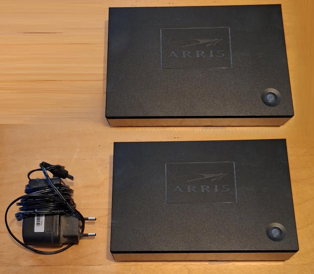 kpn tv box 2 stuks, Ophalen, Gebruikt, Decoder