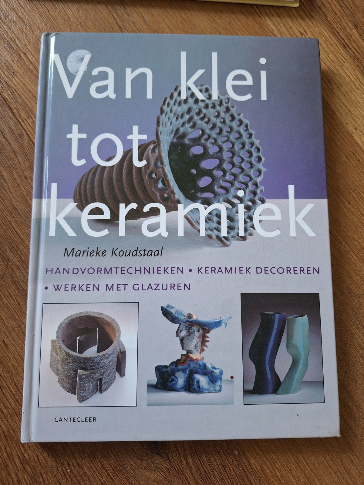 M. Koudstaal - Van klei tot keramiek, Boeken, Ophalen of Verzenden, Gelezen, M. Koudstaal