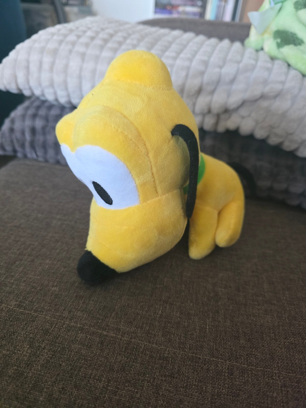 Pluto knuffel - Disney hond, Disney, Geel, Zo goed als nieuw, Klein (minder dan 20 cm)