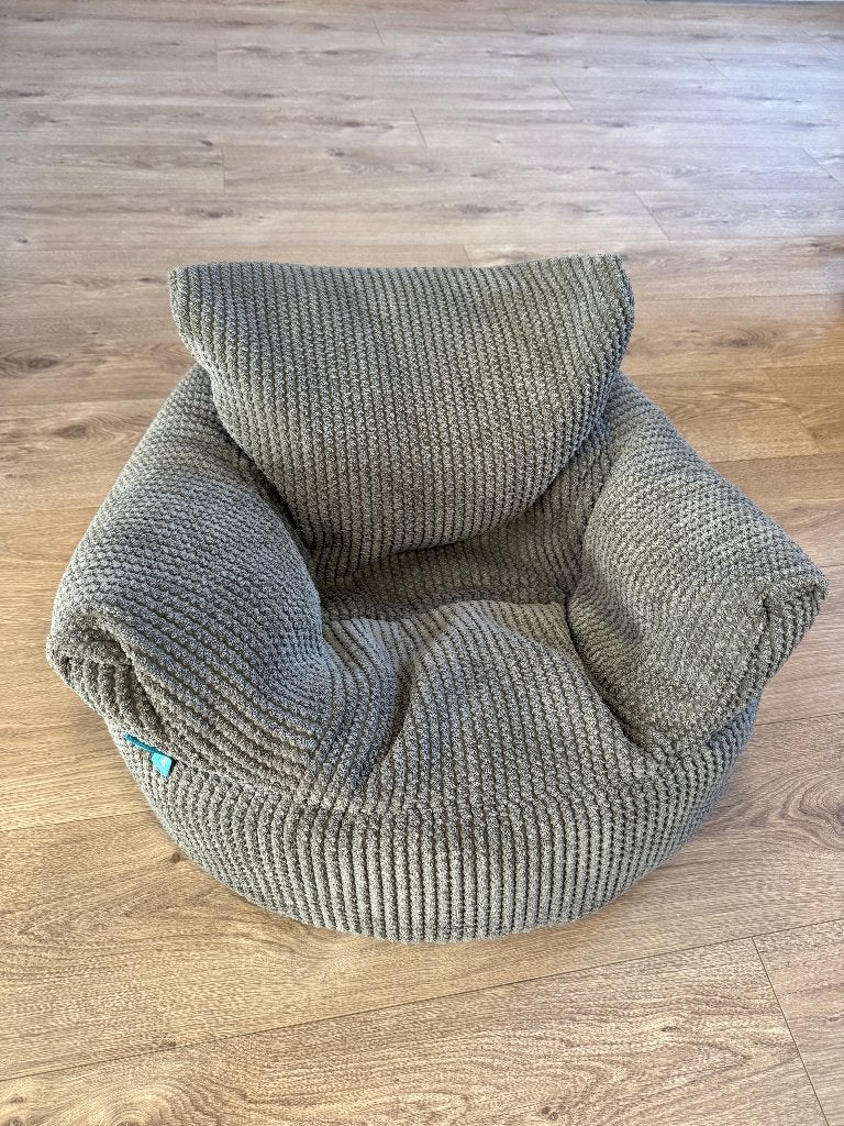 Lounge Pug kinder zitzak (1-3 jaar), Ophalen, Zo goed als nieuw, Grijs, Zitzak