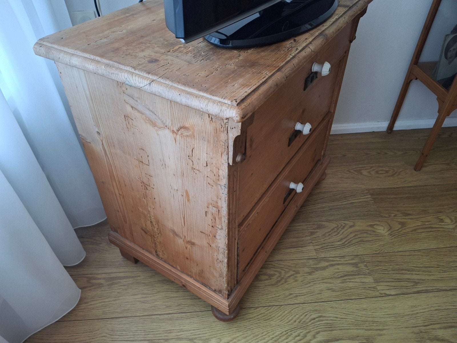 Compacte TV Kast Hout - Hoogte 74 cm, Ophalen, Gebruikt, 50 tot 100 cm, Minder dan 100 cm