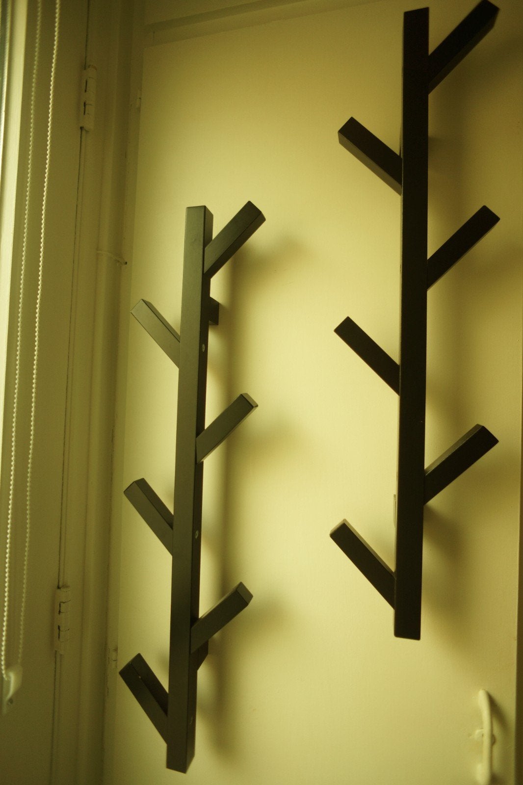 IKEA TJUSIG Kapstokken (5 stuks), Wandkapstok, Ophalen of Verzenden, Zo goed als nieuw, Minder dan 100 cm