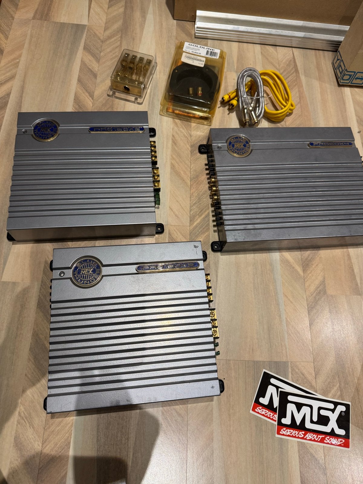 MTX Blue Thunder Versterkers: 2x PRO150X2 en 1x PRO50X4, Gebruikt, 120 watt of meer, Stereo, Ophalen