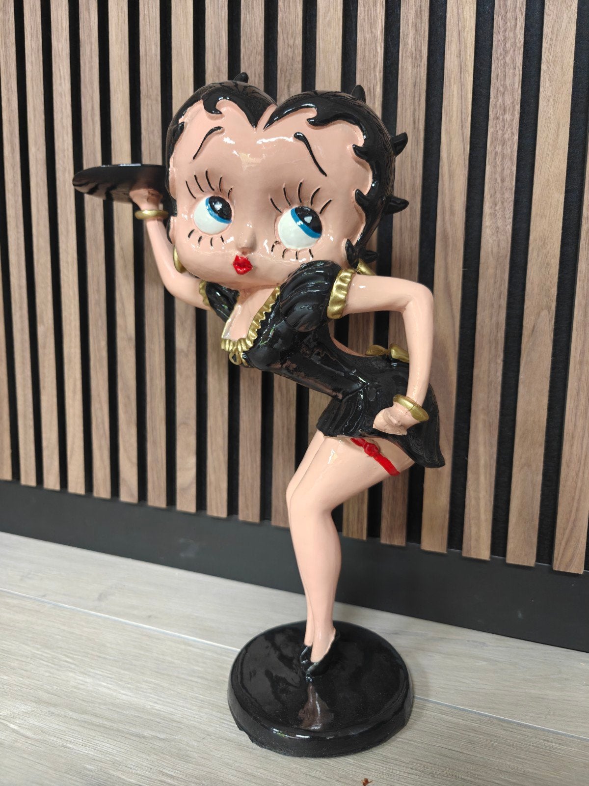 Betty Boop serveerster. Betty, Waitress, zwarte jurk, Verzamelen, Ophalen of Verzenden, Nieuw, Mens
