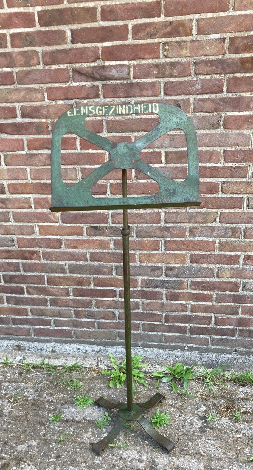 Antieke Brocante ijzeren katheder of standaard, Ophalen
