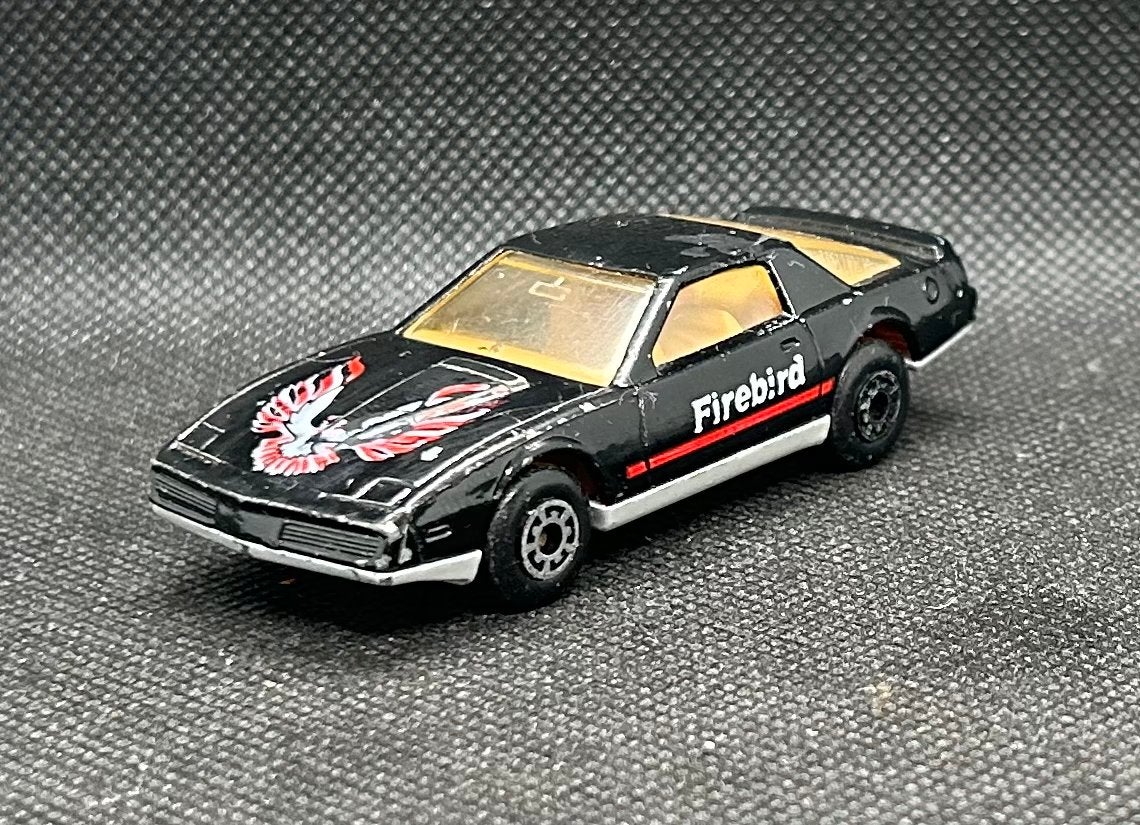Matchbox Pontiac Firebird 1:64, Hobby en Vrije tijd, Modelauto's | Overige schalen, Verzenden, Zo goed als nieuw, Auto