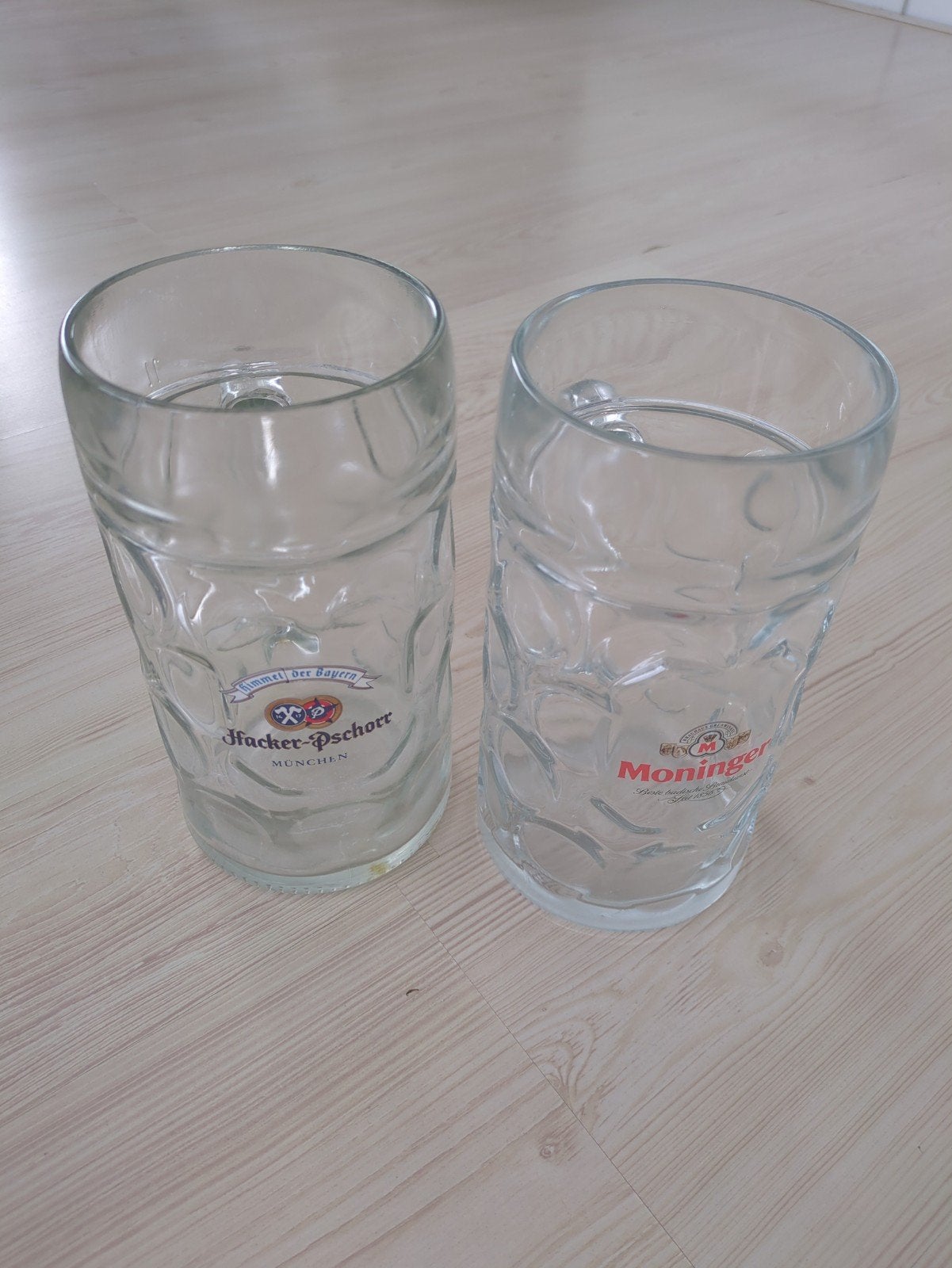 2 Duitse bierpullen (1liter), Ophalen, Gebruikt