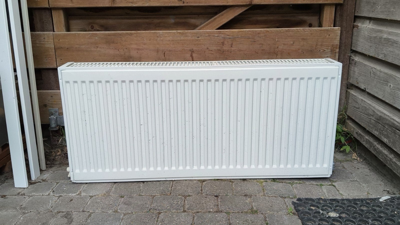 2 plaats type 22 radiator 90 x 40, goede staat, Ophalen, 30 tot 80 cm, Gebruikt, Radiator