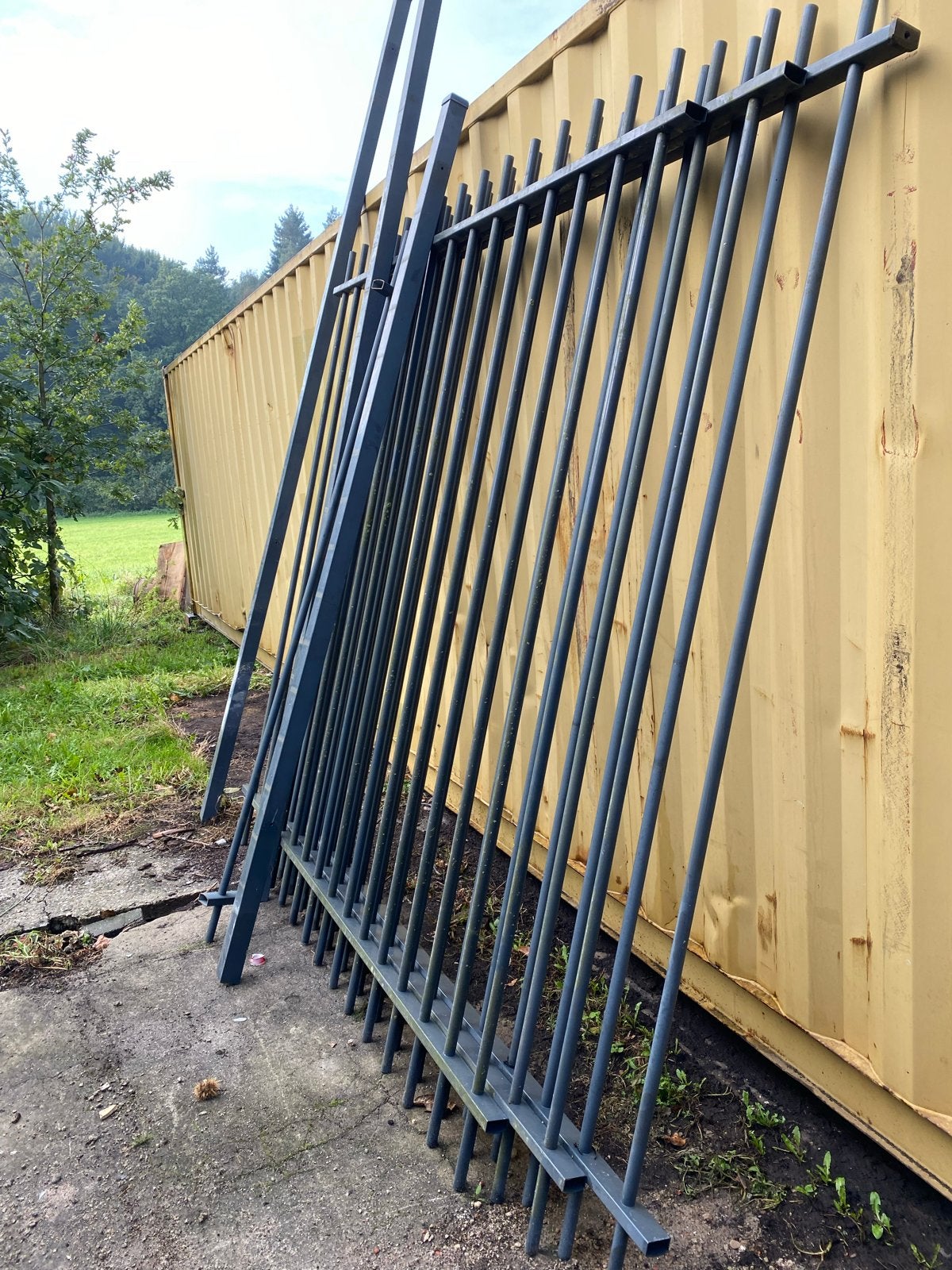 Robuust spijlenhekwerk - Ideaal voor tuin of erf, Ophalen, Gebruikt, IJzer, Spijlenhekwerk