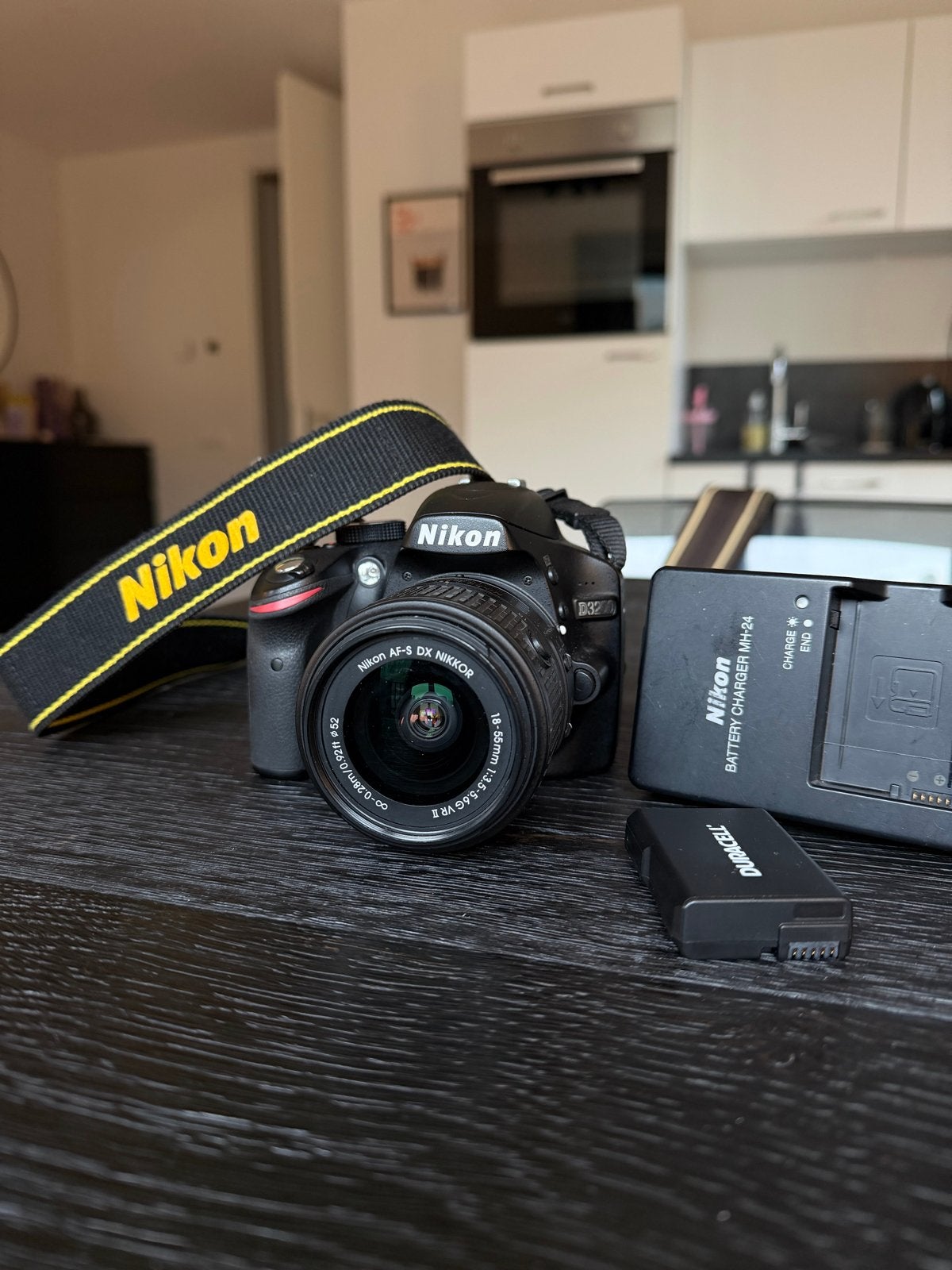 Nikon D3200 Spiegelreflexcamera met 18-55mm lens, Ingebouwde flitser, Spiegelreflex, Ophalen of Verzenden, Zo goed als nieuw
