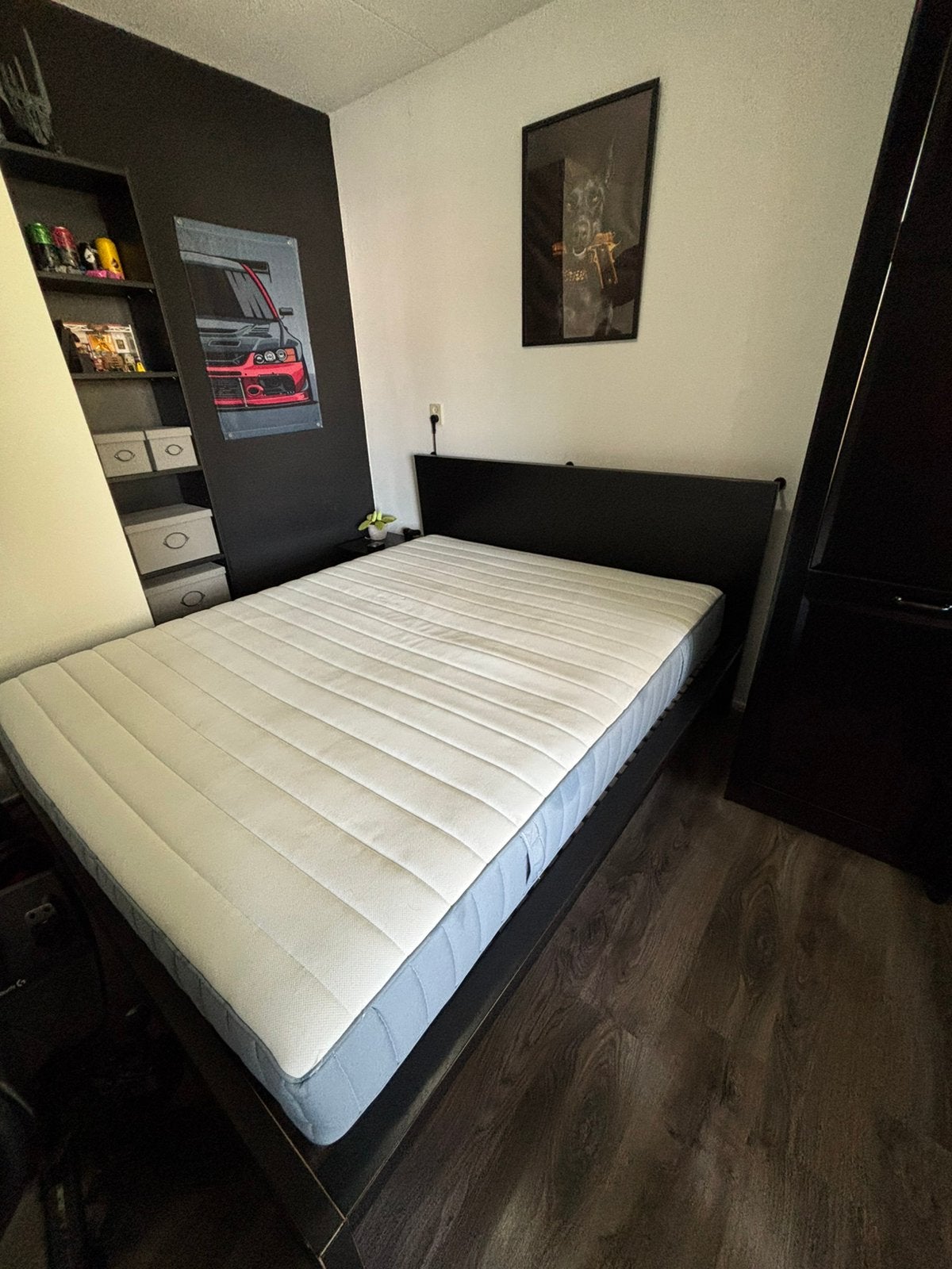Malm 160x200 bed zwart met lattenbodems en matras, Ophalen, Gebruikt, Zwart, Tweepersoons