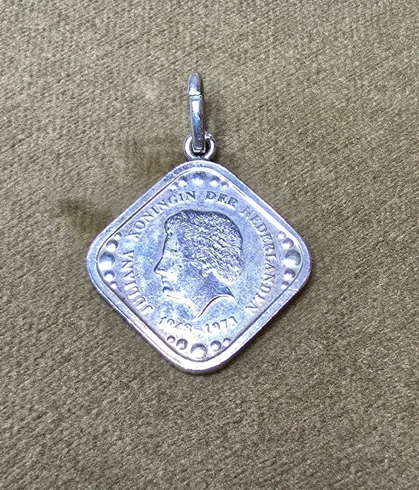 zilveren herdenkingsmunt Juliana 1948-1973, Verzenden, Zo goed als nieuw, Zilver, Zilver