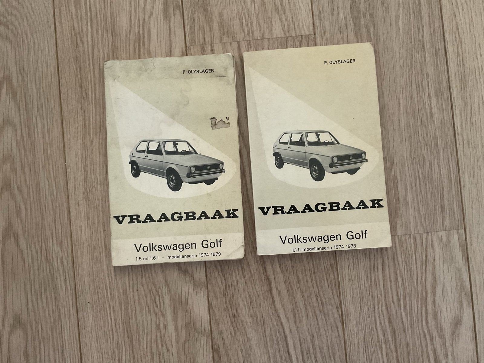 Vraagbaak Volkswagen Golf 1974-1979 (2 boeken), Auto diversen, Handleidingen en Instructieboekjes, Ophalen of Verzenden