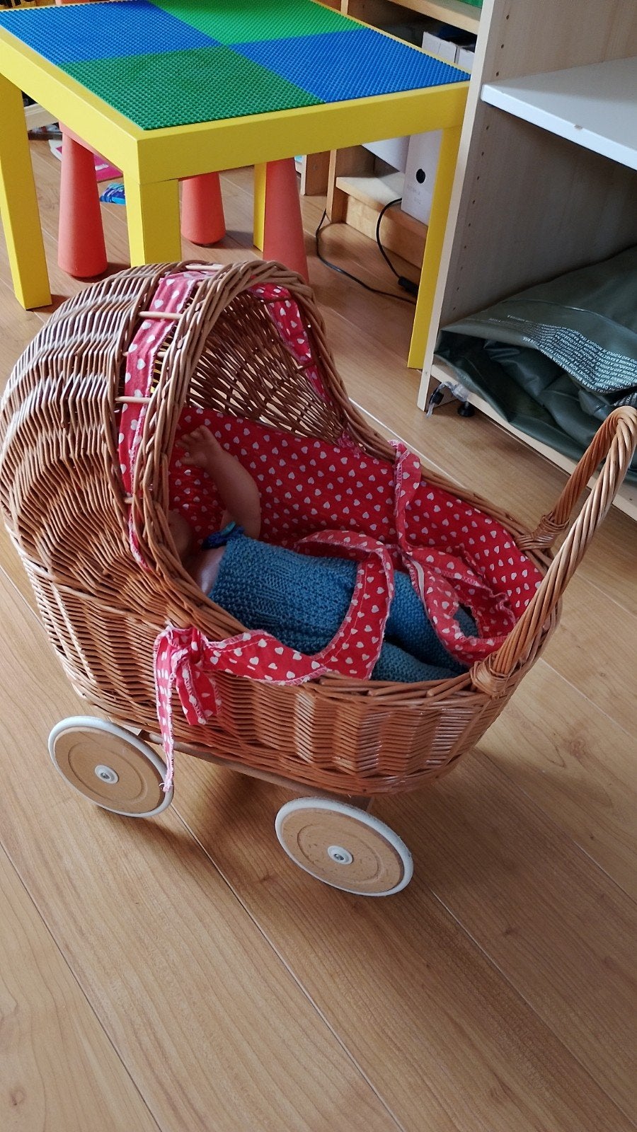 poppenwagen met pop, Ophalen, Gebruikt, Babypop