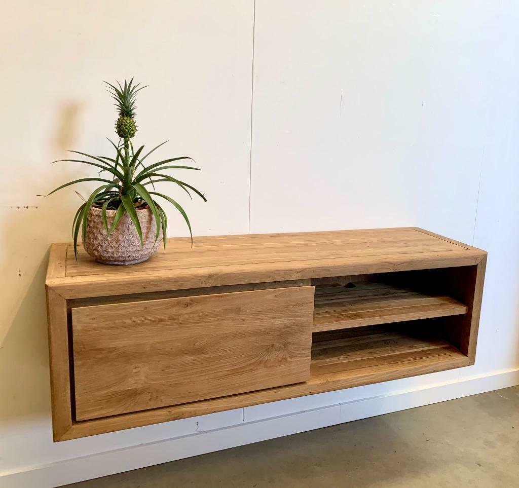 Hangend tv-meubel 130 cm breed massief teakhout