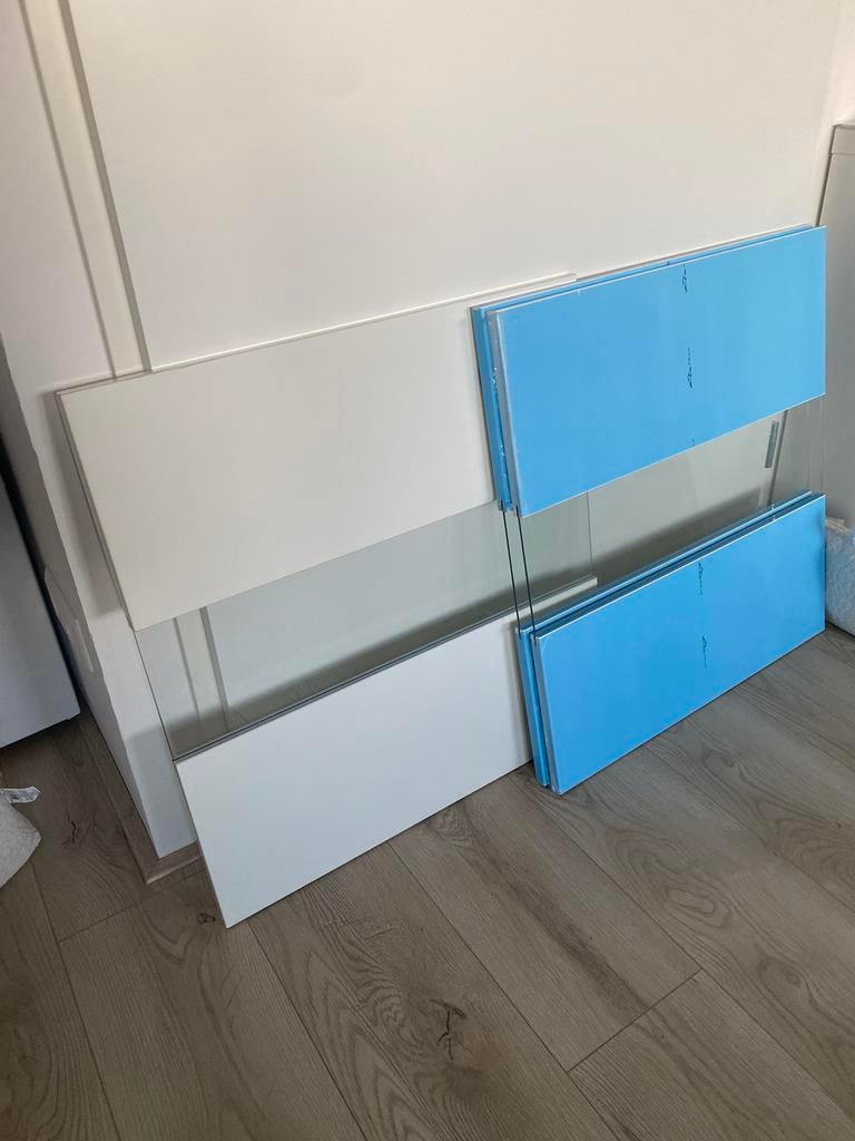 2x NIEUW IKEA Bestå TOFTA deur glas / wit hoogglans 60x64 cm, Ophalen, Overige materialen, Zo goed als nieuw, Minder dan 150 cm